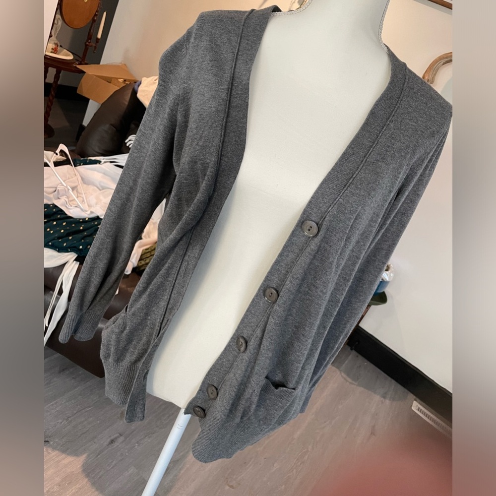 Tommy Hilfiger grey sweater